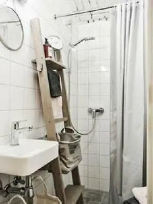 Apartment Umelecka 7