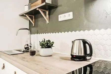 Apartment Umelecka 7 Prag